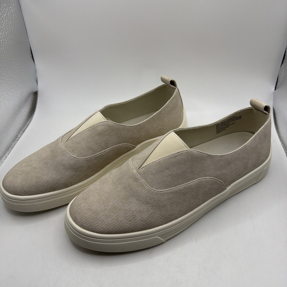 Kensie Ladies Size 7.5‎ Salia Beige Slip On Loafers. Easy On And Flexible.